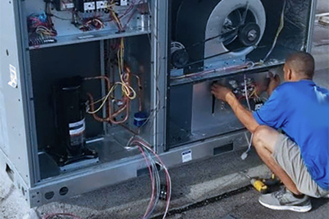 When Should Your Replace Your Walk-In Cooler Or Freezer?