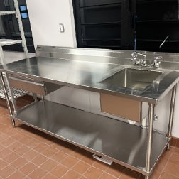 Dish Tables